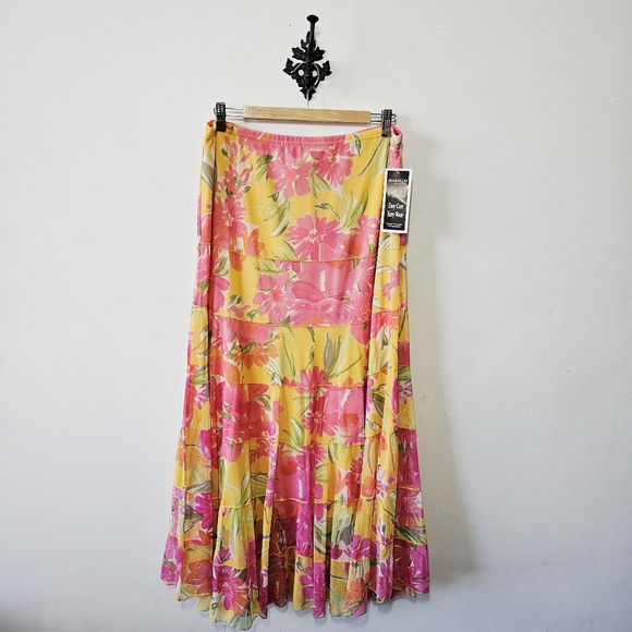 Marallis Dresses & Skirts - NWT Vintage Marallis Hibiscus Tiered Maxi Skirt Size XXL Floral Tropical NOS